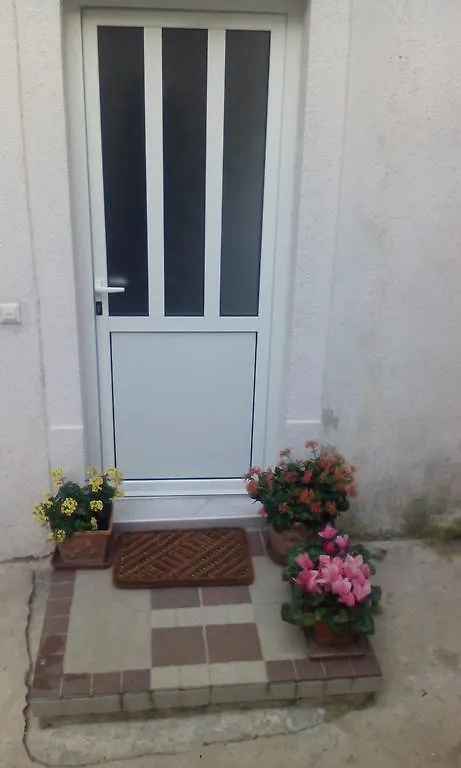 דירות PUY Apartman Punta Vilma  פולה