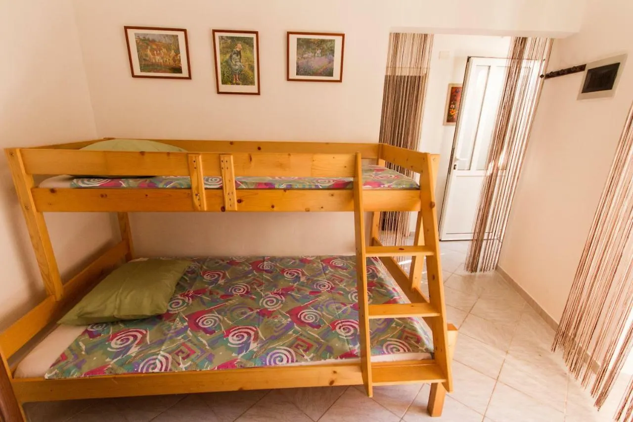דירות PUY Apartman Punta Vilma  פולה